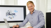 Tobias Baron, Ingenieur Automatisierungstechnik, Smart Manufacturing am Standort Münster Tobias Baron, Ingenieur Automatisierungstechnik, Smart Manufacturing am Standort Münster