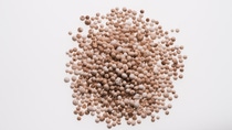 With Durasorb LNG MAX, BASF enables simplified LNG pre-treatment and greater feed gas flexibility through a single-unit adsorption solution that removes trace heavy hydrocarbons, BTEX compounds, and water to cryogenic specifications.
