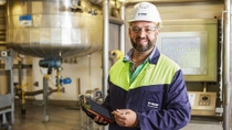 Daniel Hintze, Gruppencoach, Clearcoat Production am Standort Münster Daniel Hintze, Gruppencoach, Clearcoat Production am Standort Münster