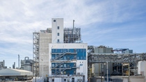 The modernized plant for acid chlorides and chloroformates (ACCF) at BASF’s Ludwigshafen site. The investment, amounting to a low three-digit million-euro sum, increases production capacity by around 30 percent.
Photo: BASF The modernized plant for acid chlorides and chloroformates (ACCF) at BASF’s Ludwigshafen site. The investment, amounting to a low three-digit million-euro sum, increases production capacity by around 30 percent.
Photo: BASF