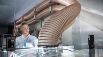 Globally, BASF is conducting research on innovative cathode materials that make electromobility a reality. BASF’s innovations for high-performance lithium-ion batteries will help double the real range of a mid-size car from 300 to 600 km by 2025 and significantly reduce the charging time of electric vehicles. Chemist Dr. Daniela Pfister examines a pouch cell containing cathode material from BASF. The lithium-ion battery of an electric car can contain a few hundreds of such cells. Globally, BASF is conducting research on innovative cathode materials that make electromobility a reality. BASF’s innovations for high-performance lithium-ion batteries will help double the real range of a mid-size car from 300 to 600 km by 2025 and significantly reduce the charging time of electric vehicles. Chemist Dr. Daniela Pfister examines a pouch cell containing cathode material from BASF. The lithium-ion battery of an electric car can contain a few hundreds of such cells.