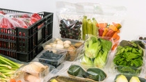 Protection packaging for fresh produce from Ccycled material
