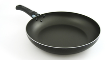 Black pan 