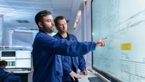 The modern control station in an intermediate products plant at the Ludwigshafen site is where all information relating to the plant comes together. Using numer-ous screens, the plant operators control and monitor the highly complex chemical processes. On the “Collaboration Board,” a large touchscreen in the center of the room, the employees call up all the im-portant information at the same time and can thus work in an effective and concentrated manner. Dominic Hauß, chemical technician trainee, discusses a plant flow chart with his colleagues at the “Collaboration Board.” The plant for intermediate products is made up of 16 plant sections and manufactures a broad portfolio of around 50 intermediate products such as amines or diols. BASF customers need these products for applications including the production of coatings for the automotive industry, pharma or crop protection products.