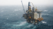 Seit 2013 hat Wintershall die Betriebsführerschaft der Offshore Plattform Brage übernommen. Wintershall hält über 50 Lizenzen in der norwegischen Nordsee, über die Hälfte davon als Betriebsführer. Das Unternehmen ist damit einer der größten Lizenznehmer in Norwegen und investiert rund die Hälfte seines weltweiten Explorationsbudgets in dieser Region.
Abdruck honorarfrei. Copyright by BASF.
Since 2013 has Wintershall taken over the operatorship of the offshore platform Brage. Wintershall holds more than 50 licences in the Norwegian North Sea, about half of them as operator. The company is therefore one of the largest licence holders in Norway and invests approximately half of its global exploration budget in this region.
Print free of charge. Copyright by BASF. Seit 2013 hat Wintershall die Betriebsführerschaft der Offshore Plattform Brage übernommen. Wintershall hält über 50 Lizenzen in der norwegischen Nordsee, über die Hälfte davon als Betriebsführer. Das Unternehmen ist damit einer der größten Lizenznehmer in Norwegen und investiert rund die Hälfte seines weltweiten Explorationsbudgets in dieser Region.
Abdruck honorarfrei. Copyright by BASF.
Since 2013 has Wintershall taken over the operatorship of the offshore platform Brage. Wintershall holds more than 50 licences in the Norwegian North Sea, about half of them as operator. The company is therefore one of the largest licence holders in Norway and invests approximately half of its global exploration budget in this region.
Print free of charge. Copyright by BASF.