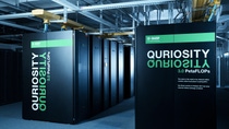 BASF hat an ihrem Standort in Ludwigshafen einen neuen Supercomputer in Betrieb genommen. Er heißt wie sein Vorgänger Quriosity und ist der weltweit größte Supercomputer, der in der industriellen chemischen Forschung eingesetzt wird. Mit einer Rechenleistung von 3 Petaflops (1 Petaflops entspricht einer Billiarde Rechenoperationen pro Sekunde) ermöglicht er deutlich komplexere Modellierungen, virtuelle Experimente und Simulationen.