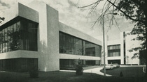 The newly
formed company moved its headquarters
to Parsippany, New Jersey.