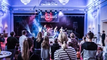 Offene Leuchtbox