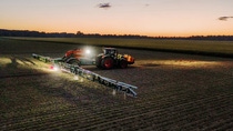 Smart Spraying can operate efficiently at night, when wind conditions can often be better for crop applications. Smart Spraying can operate efficiently at night, when wind conditions can often be better for crop applications.
