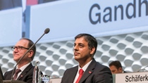 Dr. Andreas Kreimeyer (left) retires after 12 years on the Board of Executive Directors. Sanjeev Gandhi (right) has been a member of the Board of Executive Directors of BASF SE since December 2014. Dr. Andreas Kreimeyer (left) retires after 12 years on the Board of Executive Directors. Sanjeev Gandhi (right) has been a member of the Board of Executive Directors of BASF SE since December 2014.