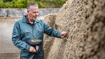 The first silage applications for on-farm analysis are now available with trinamiX PAL Two. The first silage applications for on-farm analysis are now available with trinamiX PAL Two.