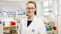 Patricia Weber, Lacklaborantin, E-Coat Development am Standort Münster Patricia Weber, Lacklaborantin, E-Coat Development am Standort Münster