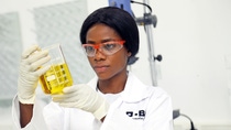 Mit ihrem neuen Anwendungstechniklabor in Nigeria unterstützt BASF Kunden bei der Entwicklung von Formulierungen, die den Bedürfnissen von Verbrauchern in Subsahara-Afrika entsprechen. With its new Application Technology Laboratory in Nigeria BASF supports customers in developing formulations for the needs of consumers in sub-Saharan Africa. Avec son nouveau laboratoire d'application technique au Nigéria, BASF aide ses clients à développer des formulations adaptées à la demande des consommateurs en Afrique sub-saharienne. Mit ihrem neuen Anwendungstechniklabor in Nigeria unterstützt BASF Kunden bei der Entwicklung von Formulierungen, die den Bedürfnissen von Verbrauchern in Subsahara-Afrika entsprechen. With its new Application Technology Laboratory in Nigeria BASF supports customers in developing formulations for the needs of consumers in sub-Saharan Africa. Avec son nouveau laboratoire d'application technique au Nigéria, BASF aide ses clients à développer des formulations adaptées à la demande des consommateurs en Afrique sub-saharienne.