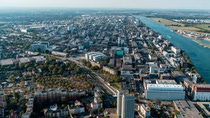 Das Herz der BASF-Gruppe ist die BASF SE mit ihrem Stammwerk in Ludwigshafen am Rhein. Mit etwa 250 Produktionsbetrieben, vielen hundert Laboren, Technika, Werkstätten und Büros auf einer Fläche von rund zehn Quadratkilometern, ist es der gröÃte zusammenhängende Chemiekomplex der Welt.
Das Stammwerk der BASF ist auch die Wiege des Verbundkonzepts: Produktionsanlagen, Energieflüsse und Logistik werden intelligent miteinander vernetzt, um Ressourcen so effizient wie möglich zu nutzen.
Abdruck honorarfrei. Copyright by BASF.
BASF SE with its main site in Ludwigshafen is the heart of the BASF Group. With around 250 productions facilities, hundreds of laboratories, technical centers, factories and offices in an area of approximately ten square kilometers, the site is the largest integrated chemical complex in the world.
As the headquarters of BASF it is also the cradle of the Verbund concept, where production facilities, energy flows and logistics are linked together intelligently in order to utilize resources as efficiently as possible.
Print free of charge. Copyright by BASF.,Das Herz der BASF-Gruppe ist die BASF SE mit ihrem Stammwerk in Ludwigshafen am Rhein. Mit etwa 250 Produktionsbetrieben, vielen hundert Laboren, Technika, Werkstätten und Büros auf einer Fläche von rund zehn Quadratkilometern, ist es der größte zusammenhängende Chemiekomplex der Welt.
Das Stammwerk der BASF ist auch die Wiege des Verbundkonzepts: Produktionsanlagen, Energieflüsse und Logistik werden intelligent miteinander vernetzt, um Ressourcen so effizient wie möglich zu nutzen.
Abdruck honorarfrei. Copyright by BASF.
BASF SE with its main site in Ludwigshafen is the heart of the BASF Group. With around 250 productions facilities, hundreds of laboratories, technical centers, factories and offices in an area of approximately ten square kilometers, the site is the largest integrated chemical complex in the world.
As the headquarters of BASF it is also the cradle of the Verbund concept, where production facilities, energy flows and logistics are linked together intelligently in order to utilize resources as efficiently as possible.
Print free of charge. Copyright by BASF. Das Herz der BASF-Gruppe ist die BASF SE mit ihrem Stammwerk in Ludwigshafen am Rhein. Mit etwa 250 Produktionsbetrieben, vielen hundert Laboren, Technika, Werkstätten und Büros auf einer Fläche von rund zehn Quadratkilometern, ist es der gröÃte zusammenhängende Chemiekomplex der Welt.
Das Stammwerk der BASF ist auch die Wiege des Verbundkonzepts: Produktionsanlagen, Energieflüsse und Logistik werden intelligent miteinander vernetzt, um Ressourcen so effizient wie möglich zu nutzen.
Abdruck honorarfrei. Copyright by BASF.
BASF SE with its main site in Ludwigshafen is the heart of the BASF Group. With around 250 productions facilities, hundreds of laboratories, technical centers, factories and offices in an area of approximately ten square kilometers, the site is the largest integrated chemical complex in the world.
As the headquarters of BASF it is also the cradle of the Verbund concept, where production facilities, energy flows and logistics are linked together intelligently in order to utilize resources as efficiently as possible.
Print free of charge. Copyright by BASF.,Das Herz der BASF-Gruppe ist die BASF SE mit ihrem Stammwerk in Ludwigshafen am Rhein. Mit etwa 250 Produktionsbetrieben, vielen hundert Laboren, Technika, Werkstätten und Büros auf einer Fläche von rund zehn Quadratkilometern, ist es der größte zusammenhängende Chemiekomplex der Welt.
Das Stammwerk der BASF ist auch die Wiege des Verbundkonzepts: Produktionsanlagen, Energieflüsse und Logistik werden intelligent miteinander vernetzt, um Ressourcen so effizient wie möglich zu nutzen.
Abdruck honorarfrei. Copyright by BASF.
BASF SE with its main site in Ludwigshafen is the heart of the BASF Group. With around 250 productions facilities, hundreds of laboratories, technical centers, factories and offices in an area of approximately ten square kilometers, the site is the largest integrated chemical complex in the world.
As the headquarters of BASF it is also the cradle of the Verbund concept, where production facilities, energy flows and logistics are linked together intelligently in order to utilize resources as efficiently as possible.
Print free of charge. Copyright by BASF.