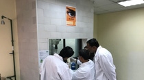 Training participants conducting experiments on reaction chemistry of polyurethanes. Training participants conducting experiments on reaction chemistry of polyurethanes.