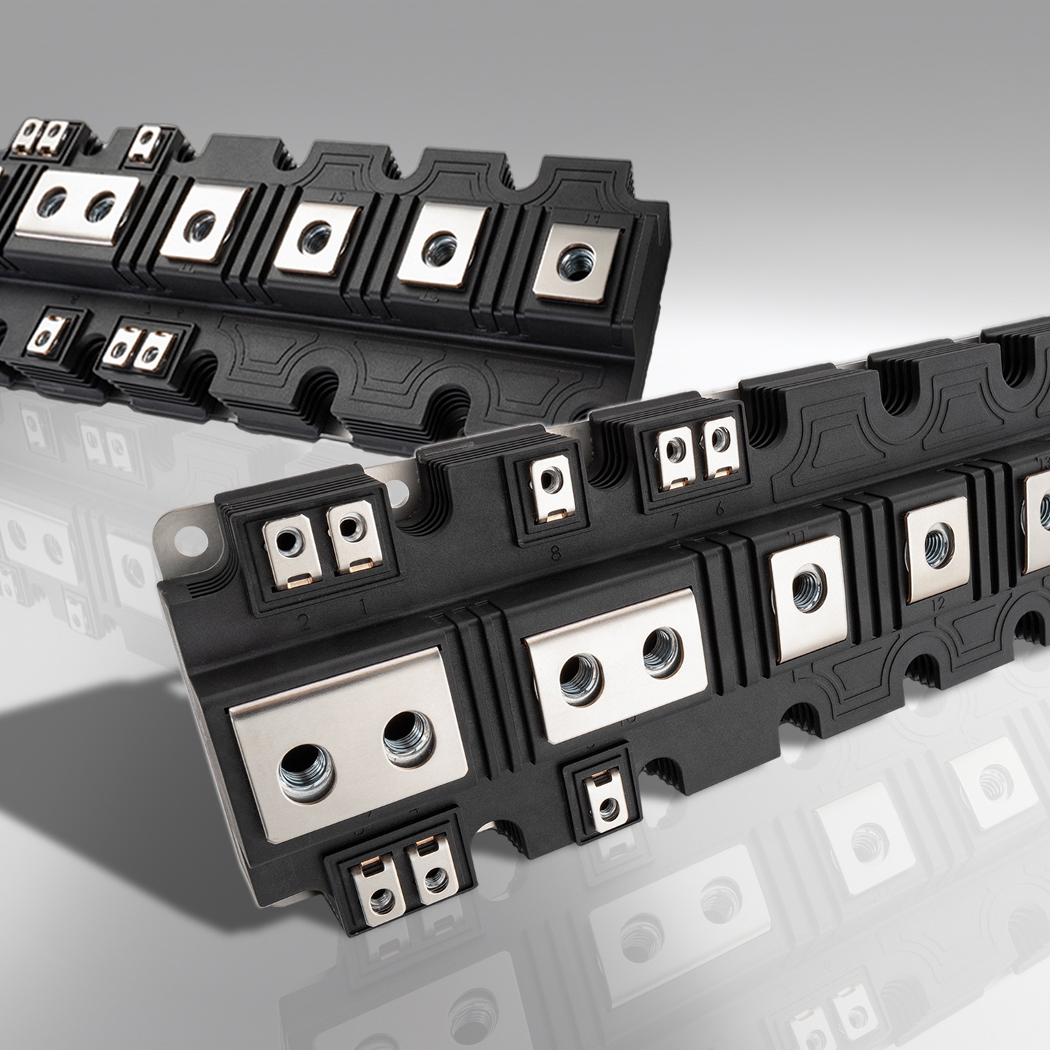 BASF、高性能PPAで次世代IGBT半導体向けにエネルギー節約、出力と効率