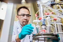 Zhong Zeng in her lab.