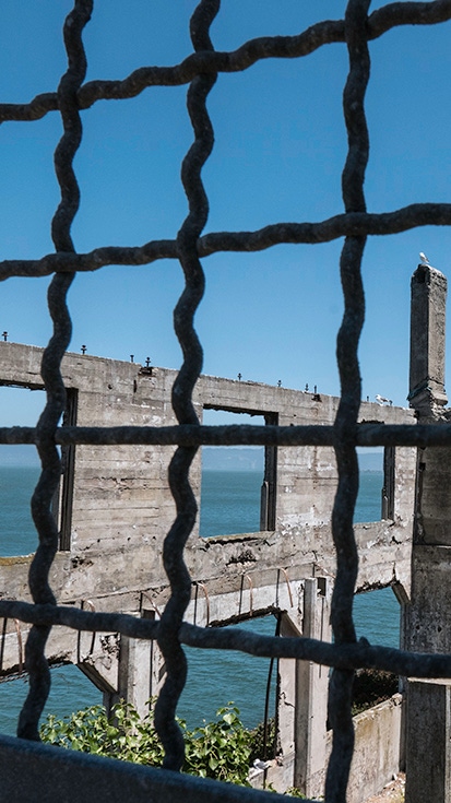 Alcatraz - Social hall
