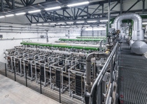 The individual electrolyzer modules are linked to each other and to the H2 network at the site in three so-called arrays.
Photo: BASF SE The individual electrolyzer modules are linked to each other and to the H2 network at the site in three so-called arrays.
Photo: BASF SE