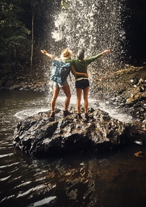 Tinosorb® S Lite Aqua basiert auf einer einzigartigen Technologie, Breitband-UV-Schutz in die Wasserphase zu bringen.
Tinosorb® S Lite Aqua is based on a unique technology to bring broad-band UV protection to the water phase. Tinosorb® S Lite Aqua basiert auf einer einzigartigen Technologie, Breitband-UV-Schutz in die Wasserphase zu bringen.
Tinosorb® S Lite Aqua is based on a unique technology to bring broad-band UV protection to the water phase.