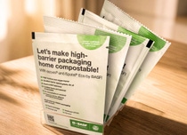 The certified home-compostable biopolymer ecovio® can now be used to manufacture different barrier structures based on paper or plastic substrates for flexible packaging. 
Photo: BASF 