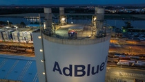 The prill tower in Ludwigshafen supplies urea for the production of AdBlue® by BASF
Photo: BASF The prill tower in Ludwigshafen supplies urea for the production of AdBlue® by BASF
Photo: BASF