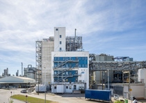 The modernized plant for acid chlorides and chloroformates (ACCF) at BASF’s Ludwigshafen site. The investment, amounting to a low three-digit million-euro sum, increases production capacity by around 30 percent.
Photo: BASF The modernized plant for acid chlorides and chloroformates (ACCF) at BASF’s Ludwigshafen site. The investment, amounting to a low three-digit million-euro sum, increases production capacity by around 30 percent.
Photo: BASF