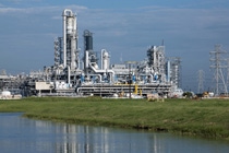 BASF's Freeport, Texas Verbund site is the leading producer of basic chemicals, intermediates and fiber products. Propylene from BASF's steam cracker in Port Arthur, Texas is used to manufacture acrylic acid, a key starting material for numerous other products.
BASF's Freeport, Texas Verbund site is the leading producer of basic chemicals, intermediates and fiber products. Propylene from BASF's steam cracker in Port Arthur, Texas is used to manufacture acrylic acid, a key starting material for numerous other products.