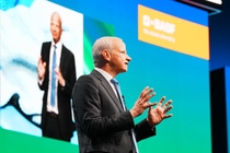 BASF-Vorstandsvorsitzender Dr. Markus Kamieth während seiner Rede zur Hauptversammlung
Foto: BASF SE