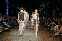 Pokaz Gosi Baczynskiej, atelier na Florianskiej, 23.06.2014, fot. WBF
na zdj. wybieg