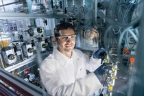 Climate protection is a central component of the BASF strategy. For many years, the company has been continuously reducing its CO2 emissions. For further significant reduction innovative processes, such as the synthesis gas direct conversion for the synthesis of olefins, our research is developing. Olefins are intermediate substances, for the production of cleaning materials, aroma chemicals or superabsorbents. New process technologies and catalysts can reduce the carbon footprint of olefin production by up to 50 percent.Chemical laboratory technician Oliver Secosan controls the new plant for synthesis gas direct conversion. Climate protection is a central component of the BASF strategy. For many years, the company has been continuously reducing its CO2 emissions. For further significant reduction innovative processes, such as the synthesis gas direct conversion for the synthesis of olefins, our research is developing. Olefins are intermediate substances, for the production of cleaning materials, aroma chemicals or superabsorbents. New process technologies and catalysts can reduce the carbon footprint of olefin production by up to 50 percent.Chemical laboratory technician Oliver Secosan controls the new plant for synthesis gas direct conversion.