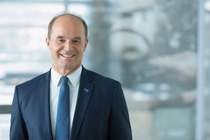 Vorsitzender des Vorstands und Chief Technology Officer der BASF SE: Legal, Taxes, Insurance & Intellectual Property; Corporate Development; Corporate Communications & Government Relations; Senior Executive Human Resources; Investor Relations; Compliance; BASF 4.0; Corporate Technology & Operational Excellence; Digitalization in Research & Development; Innovation Management 