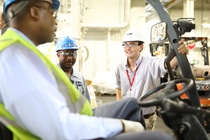 William Peaster, an intern from the University of Mississippi, works with operators and engineers to improve processes in BASF’s antioxidant production unit at the McIntosh site. William Peaster, an intern from the University of Mississippi, works with operators and engineers to improve processes in BASF’s antioxidant production unit at the McIntosh site.