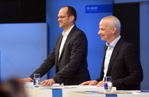 Annual Press Conference for the full year 2024, Dr. Dirk Elvermann, Chief Financial Officer (left), Dr. Markus Kamieth, Chairman of the Board of Executive Directors (right).
Photo: BASF SE Annual Press Conference for the full year 2024, Dr. Dirk Elvermann, Chief Financial Officer (left), Dr. Markus Kamieth, Chairman of the Board of Executive Directors (right).
Photo: BASF SE