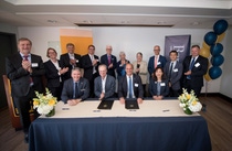 Martin Brudermüller, BASF CEO, and Paul Alivisatos, UC Berkeley Executive Vice Chancellor and Provost, committed to a $7 million donation from BASF to UC Berkeley for the construction of a new research chemistry facility. Brudermüller and Alivisatos were accompanied by (front left) Douglas Clark, UC Berkeley Dean, College of Chemistry, and (front right) Irene Kim, UC Berkeley Associate Vice Chancellor – Advancement. Also attending the signing ceremony (back, left to right): Martin Strohrmann, BASF Senior Vice President, Digitalization in Research & Development; Kerstin Schierle-Arndt, Co-Director, CARA, and BASF Vice President, Inorganic Materials and Synthesis; Hartmann Leube, BASF Senior Vice President, New Technologies; Harald Lauke, BASF President, Advanced Materials & Systems Research; Gray Davis, former California governor; Carol Christ, UC Berkeley Chancellor; Janet Napolitano, President, University of California; Peter Schuhmacher, BASF President, Process Research & Chemical Engineering; Peidong Yang, Co-Director, CARA, and UC Berkeley researcher; and Benjamin Knudsen, BASF head of White Biotechnology for North America. Martin Brudermüller, BASF CEO, and Paul Alivisatos, UC Berkeley Executive Vice Chancellor and Provost, committed to a $7 million donation from BASF to UC Berkeley for the construction of a new research chemistry facility. Brudermüller and Alivisatos were accompanied by (front left) Douglas Clark, UC Berkeley Dean, College of Chemistry, and (front right) Irene Kim, UC Berkeley Associate Vice Chancellor – Advancement. Also attending the signing ceremony (back, left to right): Martin Strohrmann, BASF Senior Vice President, Digitalization in Research & Development; Kerstin Schierle-Arndt, Co-Director, CARA, and BASF Vice President, Inorganic Materials and Synthesis; Hartmann Leube, BASF Senior Vice President, New Technologies; Harald Lauke, BASF President, Advanced Materials & Systems Research; Gray Davis, former California governor; Carol Christ, UC Berkeley Chancellor; Janet Napolitano, President, University of California; Peter Schuhmacher, BASF President, Process Research & Chemical Engineering; Peidong Yang, Co-Director, CARA, and UC Berkeley researcher; and Benjamin Knudsen, BASF head of White Biotechnology for North America.