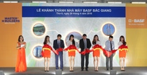 BASF management cutting ribbon to officially inaugurate the new production plant