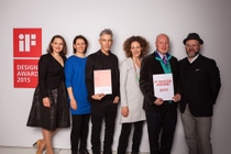 Florina Trost, Michaela Finkenzeller, Frank Hoffmann,
Astrid van de Auwera, Paul Czornij and Mark Gutjahr accept the iF award on behalf of BASF.