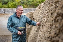The first silage applications for on-farm analysis are now available with trinamiX PAL Two. The first silage applications for on-farm analysis are now available with trinamiX PAL Two.