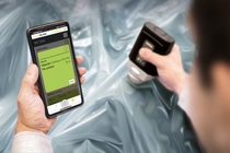 Vor-Ort-Identifizierung von Multi-Material-Folien mit der Mobilen NIR Spektroskopie-Lösung von trinamiX Copyright: trinamiX GmbH Vor-Ort-Identifizierung von Multi-Material-Folien mit der Mobilen NIR Spektroskopie-Lösung von trinamiX Copyright: trinamiX GmbH