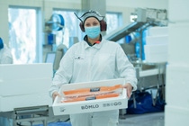 Perfectly cooled and packed safely: Styropor® Ccycled™ with proven properties and lower carbon footprint / photcredit: Peter Tubaas, Vestland Media Perfectly cooled and packed safely: Styropor® Ccycled™ with proven properties and lower carbon footprint / photcredit: Peter Tubaas, Vestland Media