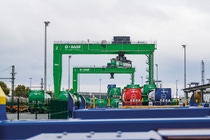 BASF nimmt im Oktober 2018 das neue Tankcontainerlager am Standort Ludwigshafen in Betrieb. Dieses Lager ist Teil eines integrierten Lager- und Transportkonzepts, mit dem BASF den Kundenservice verbessern und gleichzeitig Logistikkosten deutlich reduzieren will.  Bei dem Tankcontainerlager handelt es sich um ein vollautomatisches Freilager für Tankcontainer zur Lagerung von flüssigen Stoffen und flüssigen Abfällen. Es ist auf eine Kapazität von 2.000 Standardcontainern ausgelegt und verfügt über zwei Kräne mit einer Ladekapazität von je 75 Tonnen. Der Warenumschlag kann über AGV, Lkw und Bahn erfolgen.Abdruck honorarfrei. Copyright by BASF.BASF starts operating the new tank container storage facility in October 2018 at its Ludwigshafen site. This warehouse is part of an integrated storage and transport concept that BASF is using to improve customer service and significantly reduce logistics costs at the same time. The tank container storage facility is a fully automatic outdoor storage facility for tank containers for the storage of liquid substances and liquid waste. It is designed for a capacity of 2,000 standard containers and has two cranes with a loading capacity of 75 tons each. Goods can be handled by AGV, truck and rail.Print free of charge. Copyright by BASF.