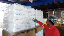 BASF hat die Produktionskapazität für das Antioxidant Irganox® 1010 am Standort Jurong Island in Singapur durch die Integration einer zusätzliche Fertigungslinie in die bestehenden Produktionsanlagen verdoppelt. BASF hat die Produktionskapazität für das Antioxidant Irganox® 1010 am Standort Jurong Island in Singapur durch die Integration einer zusätzliche Fertigungslinie in die bestehenden Produktionsanlagen verdoppelt.