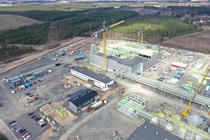 Die Bauarbeiten für die BASF-Anlage für Batteriematerialien in Harjavalta, Finnland, verlaufen planmäßig für eine Inbetriebnahme im Jahr 2022. (April 2021) Die Bauarbeiten für die BASF-Anlage für Batteriematerialien in Harjavalta, Finnland, verlaufen planmäßig für eine Inbetriebnahme im Jahr 2022. (April 2021)