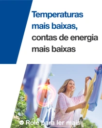 Uma mulher sorridente pendura roupa em um varal ao ar livre. Um redemoinho de luz paira sobre a lavanderia. O texto na imagem diz: “Temperaturas mais baixas, contas de energia mais baixas”. Uma mulher sorridente pendura roupa em um varal ao ar livre. Um redemoinho de luz paira sobre a lavanderia. O texto na imagem diz: “Temperaturas mais baixas, contas de energia mais baixas”.