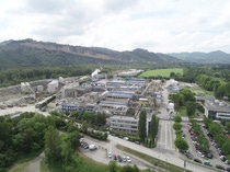 BASF wird die Produktionskapazitäten für sterisch gehinderte Amine Lichtschutzmittel (HALS) an den Standorten Pontecchio Marconi, Italien, und Lampertheim, Deutschland, erweitern. Im Rahmen eines mehrstufigen Investitionsplans plant BASF, die wachsende Nachfrage nach Lichtschutzmitteln für langlebige Kunststoffanwendungen zu bedienen und die Versorgungssicherheit für Kunden weltweit zu erhöhen. BASF wird die Produktionskapazitäten für sterisch gehinderte Amine Lichtschutzmittel (HALS) an den Standorten Pontecchio Marconi, Italien, und Lampertheim, Deutschland, erweitern. Im Rahmen eines mehrstufigen Investitionsplans plant BASF, die wachsende Nachfrage nach Lichtschutzmitteln für langlebige Kunststoffanwendungen zu bedienen und die Versorgungssicherheit für Kunden weltweit zu erhöhen.