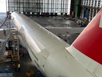 The first Boeing 777-300ER with the functional riblet film developed by BASF and Lufthansa Technik. (© SWISS International Air Lines – Fotograf: Reto Hoffmann) The first Boeing 777-300ER with the functional riblet film developed by BASF and Lufthansa Technik. (© SWISS International Air Lines – Fotograf: Reto Hoffmann)