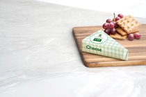 Combining BASF Joncryl® HPB with UPM SolideTM Lucent for excellent moisture and grease resistance
Photo: BASF
