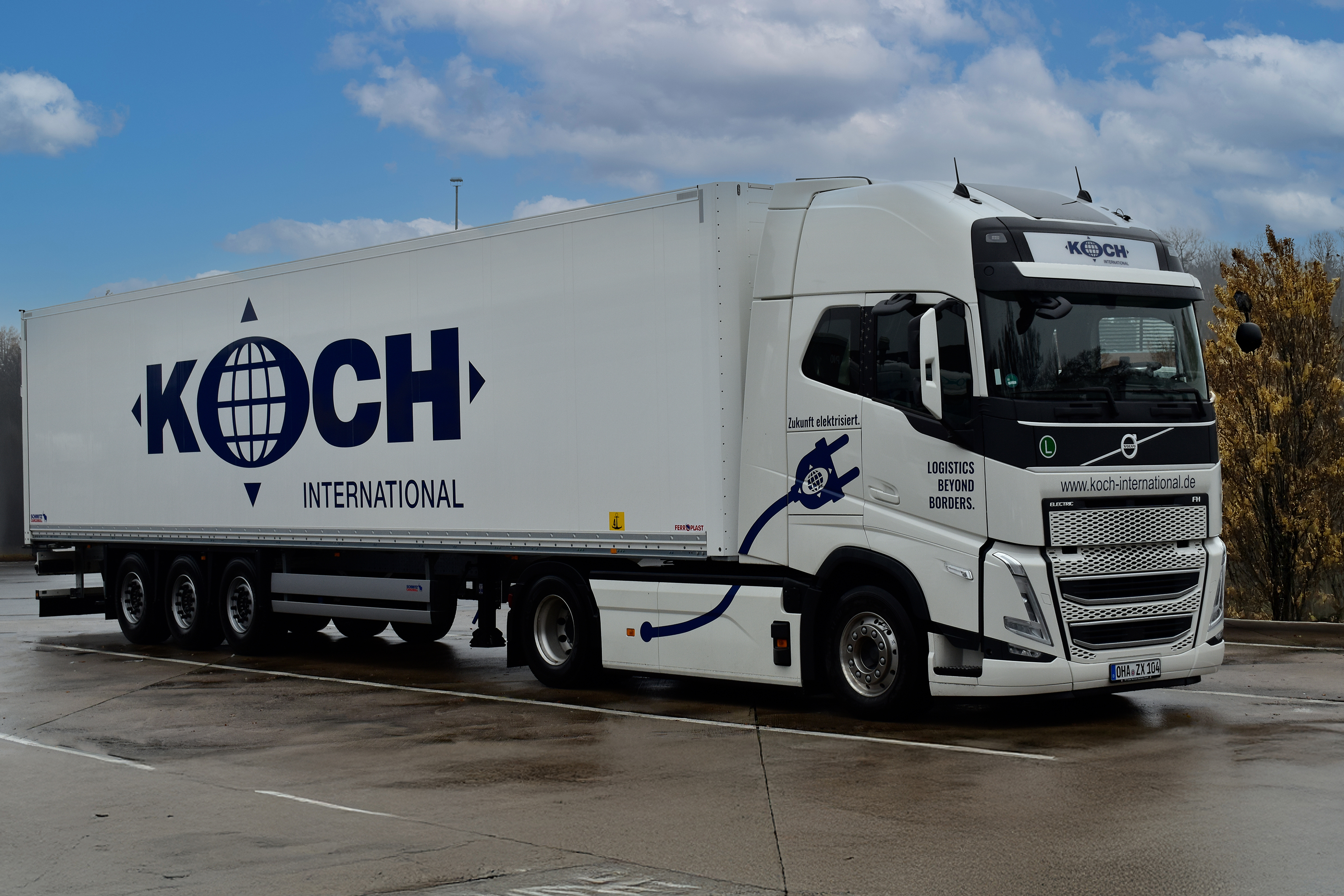 うさ Joint Press Release: On the fast track: BASF Coatings and Koch